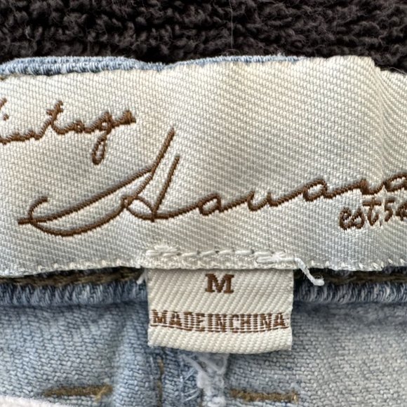 Vintage Havana Jean Skirt Women's Medium Blue White Distressed Short and Chic! - Picture 3 of 7